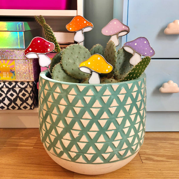 mushroom pot stake planters, mushroom plant stake, mushroom decor