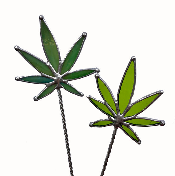 Pot 4 UR Pot Stained Glass Plant Stake